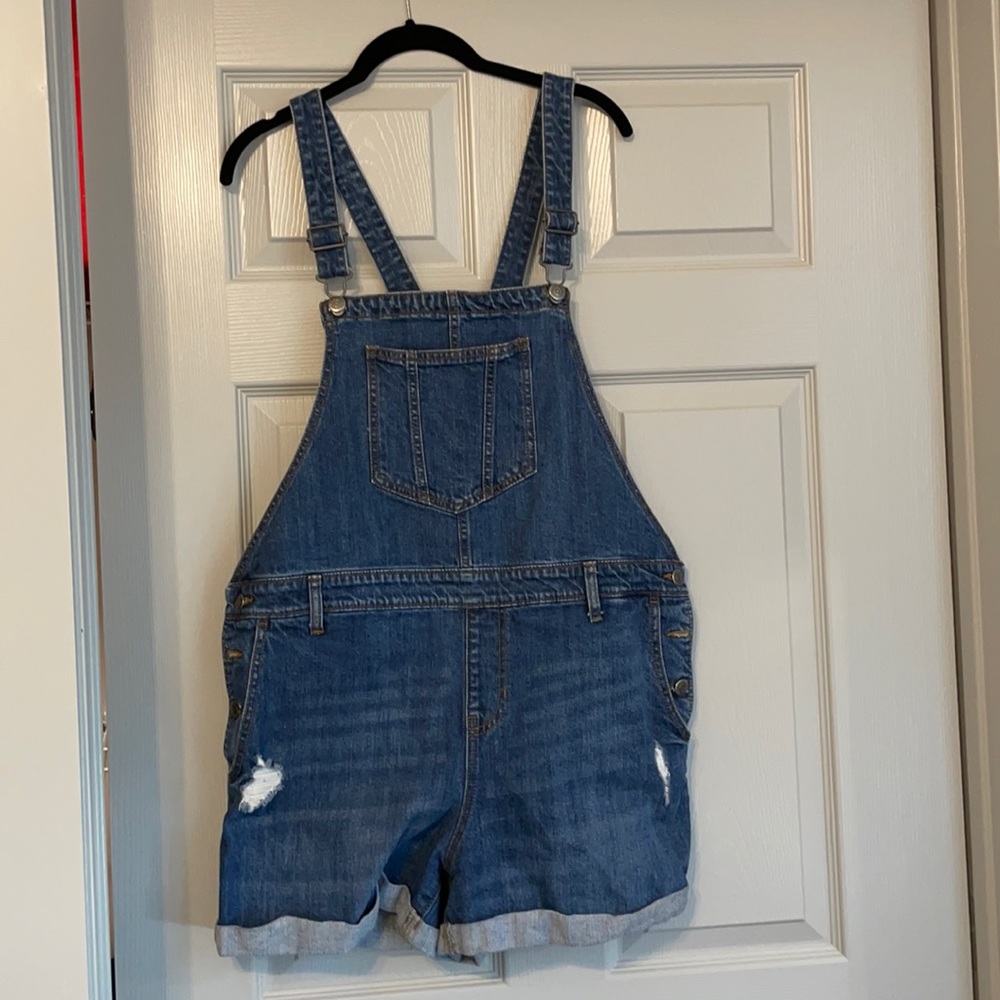 Overall shorts Old Navy